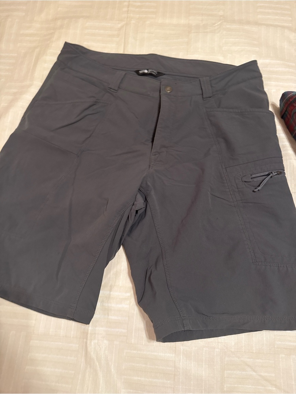 The North Face Men's Hybrid Cargo Shorts - Charcoal